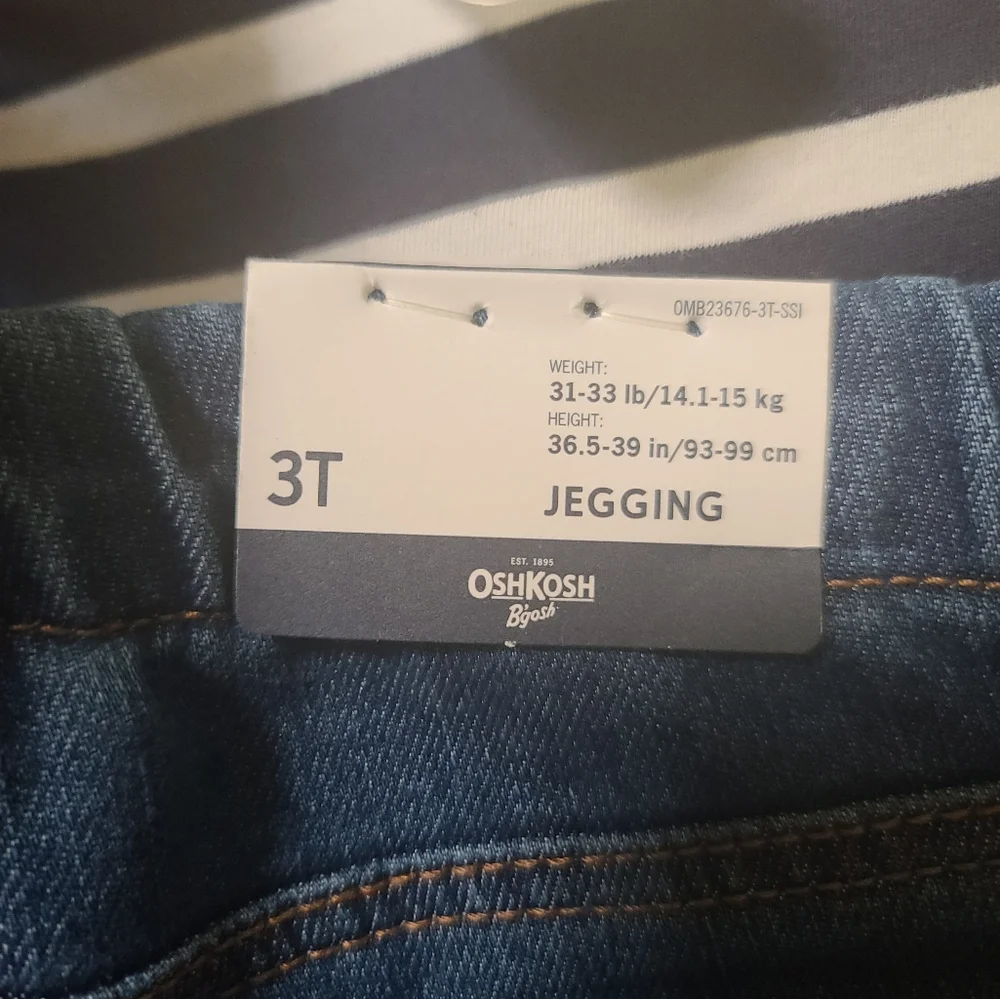 NWT OshKosh B’Gosh Jegging Toddler Girls 3T Medium Wash Jeans